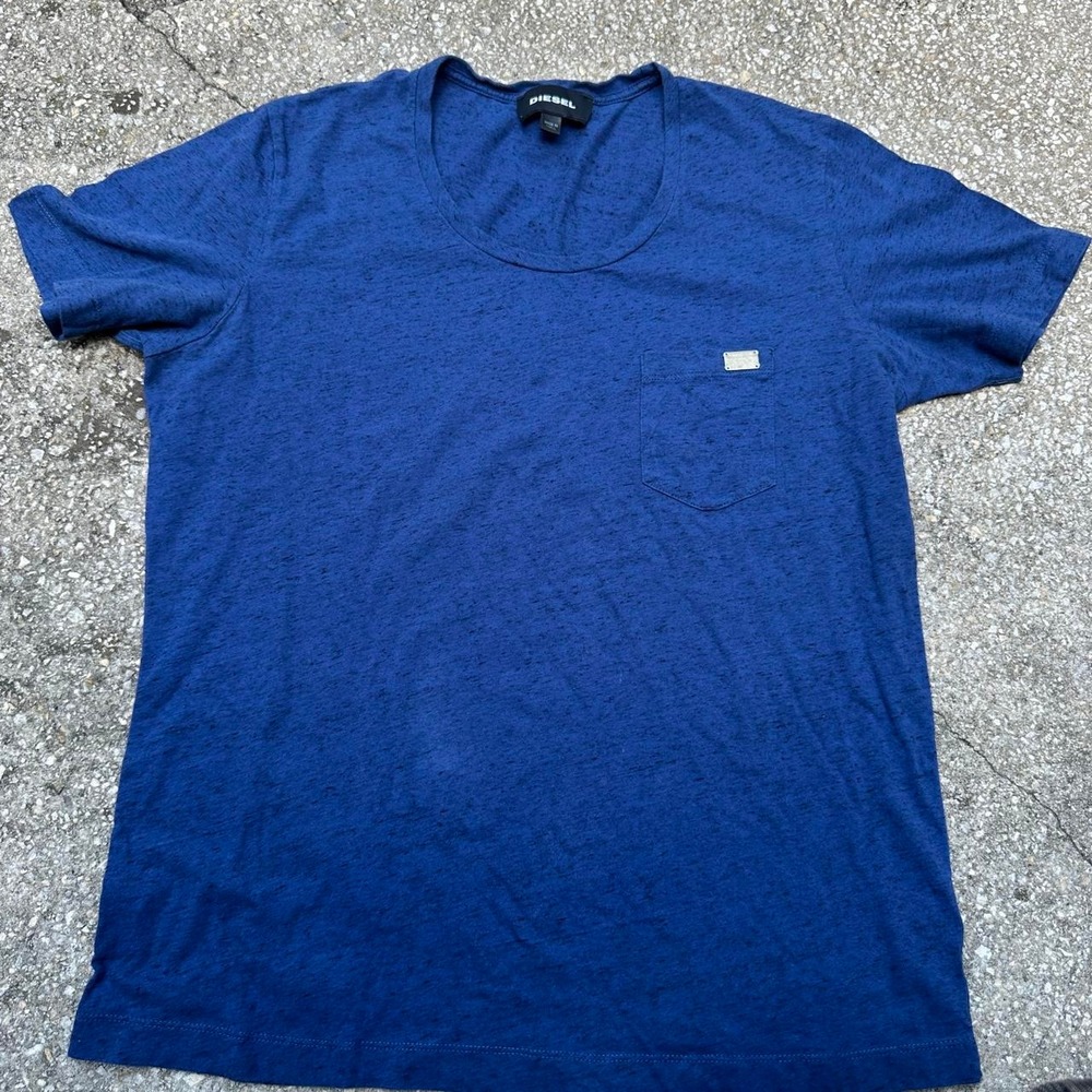 Diesel Men's Blue Scoop Neck Pocket T-Shirt - with Metal Logo Tag Size Medium